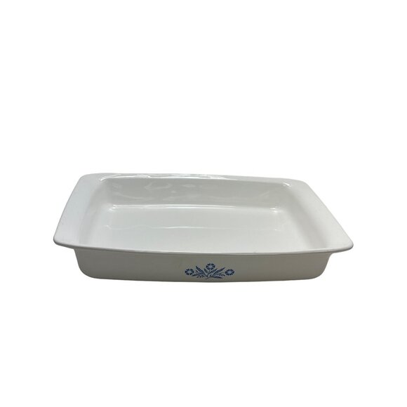 Vintage Corning Ware P-332 2.75 Qt Casserole Dish 12x7.5x2 White With Blue Flora - Picture 2 of 7